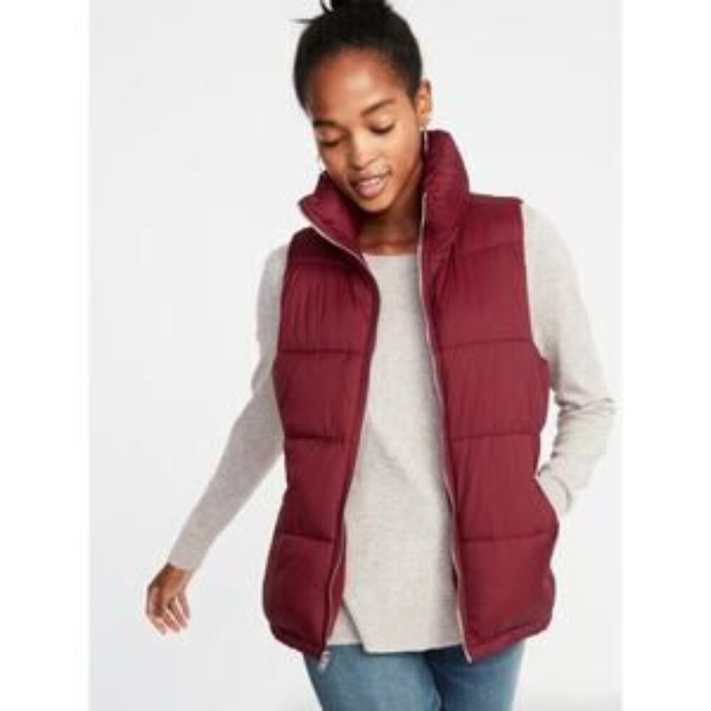 Old Navy Waterproof Puffer Vest Size Medium Dark Red Full Zip Pockets